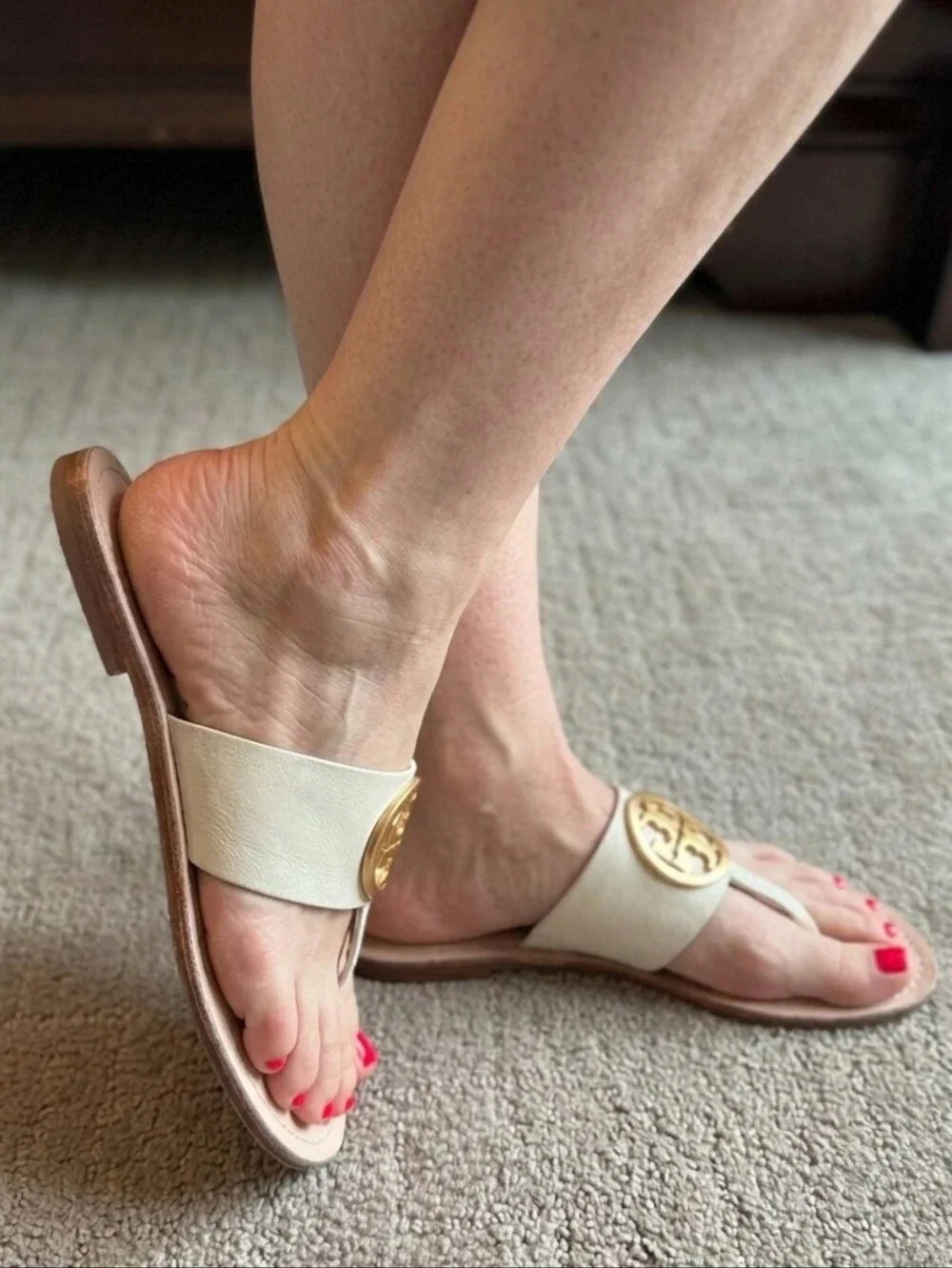 Tory Burch Benton Bands Thong Sandals White/Gold Size 10.5